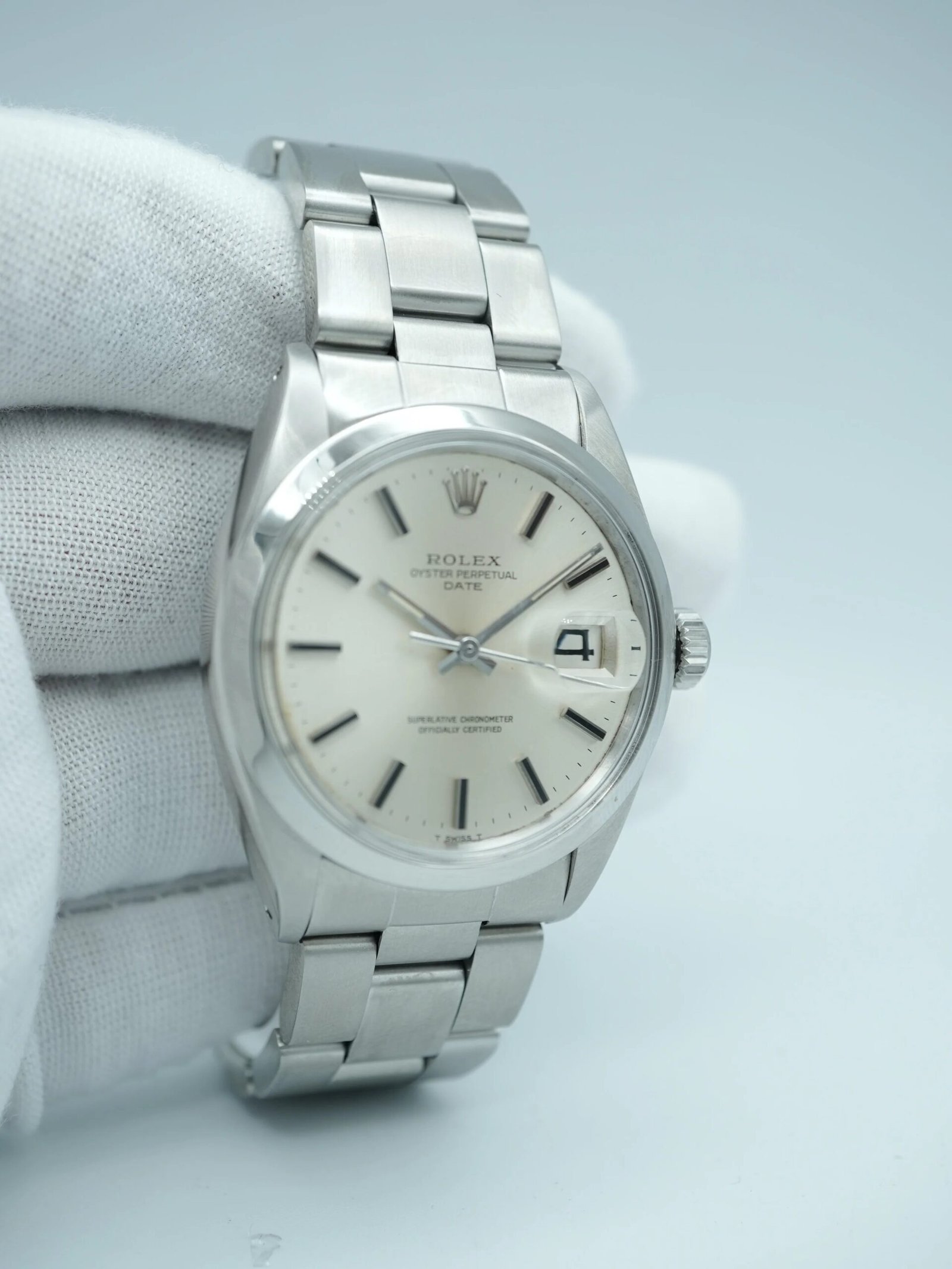 Rolex Oyster Perpetual Date 34 mm / Silver – Oyster – Image 2