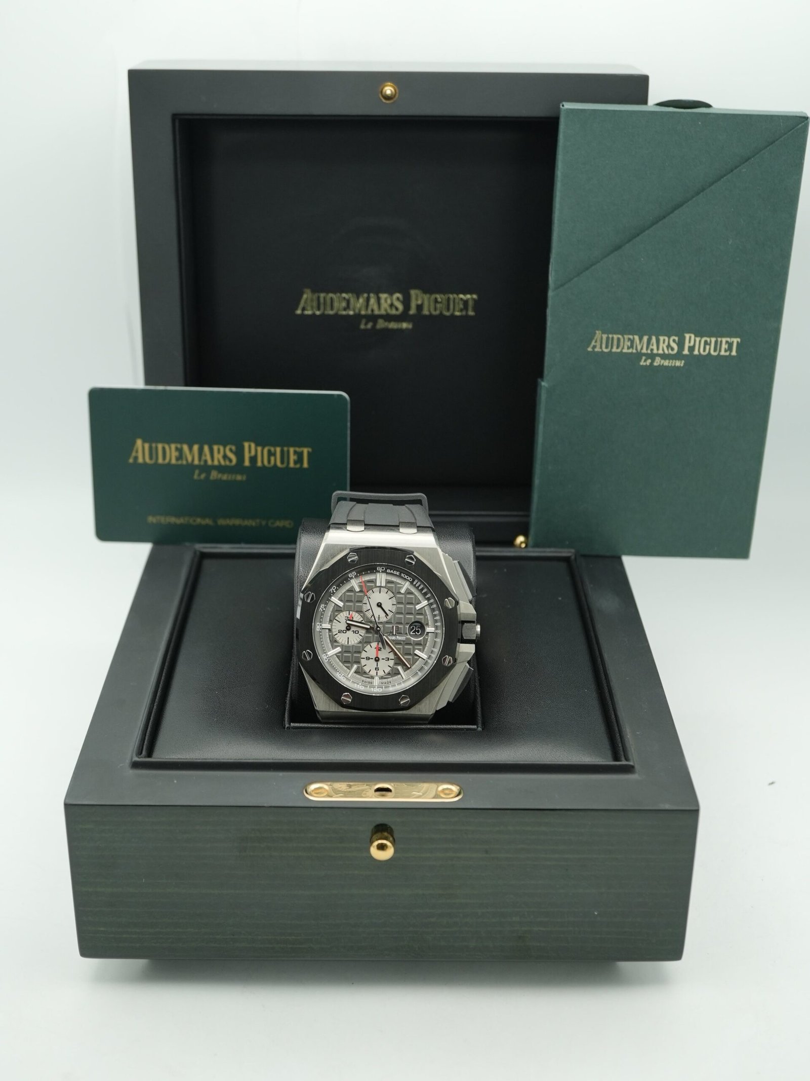 Audemars Piguet Royal Oak Offshore 44 mm / Titanium Slate – Image 2
