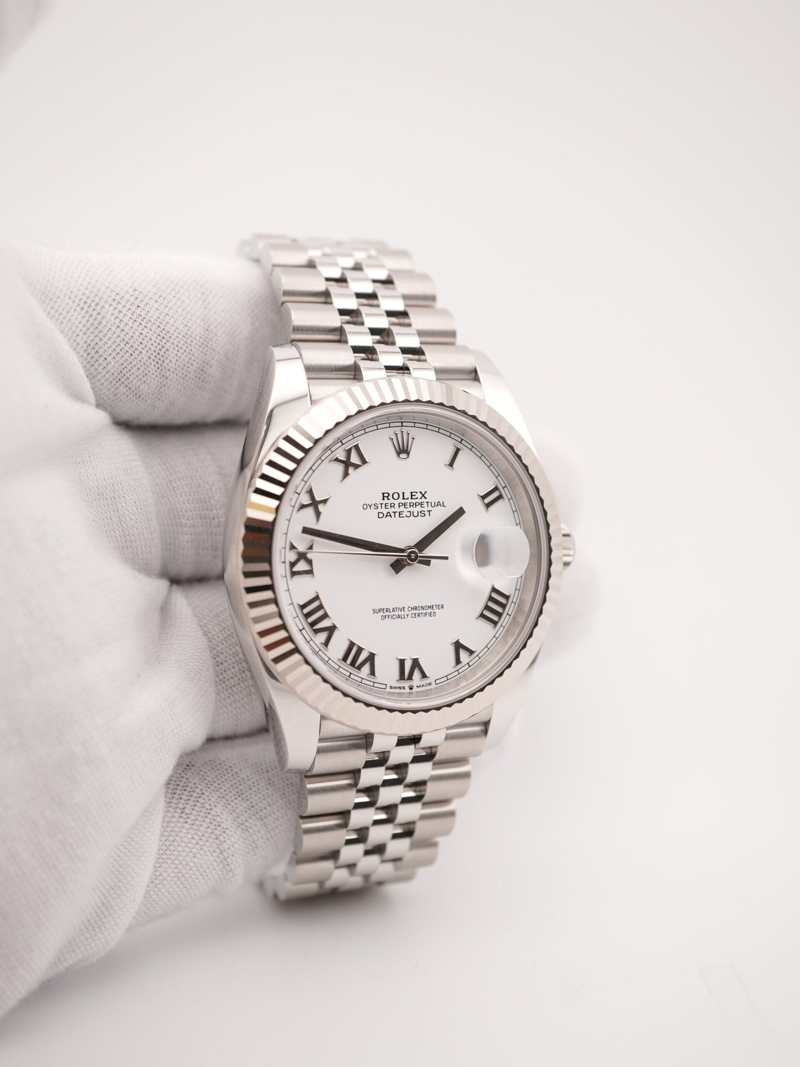 Rolex Datejust 41 mm / White Roman – Jubilee – Image 4